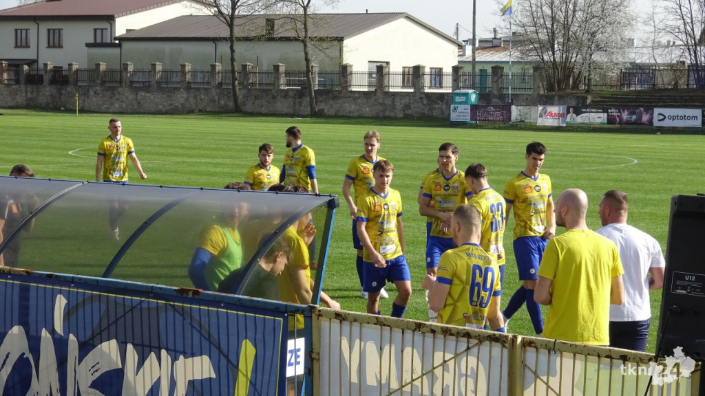 Kunów bez szans. Neptun gromi w Wielką Sobotę [wideo, zdjęcia]