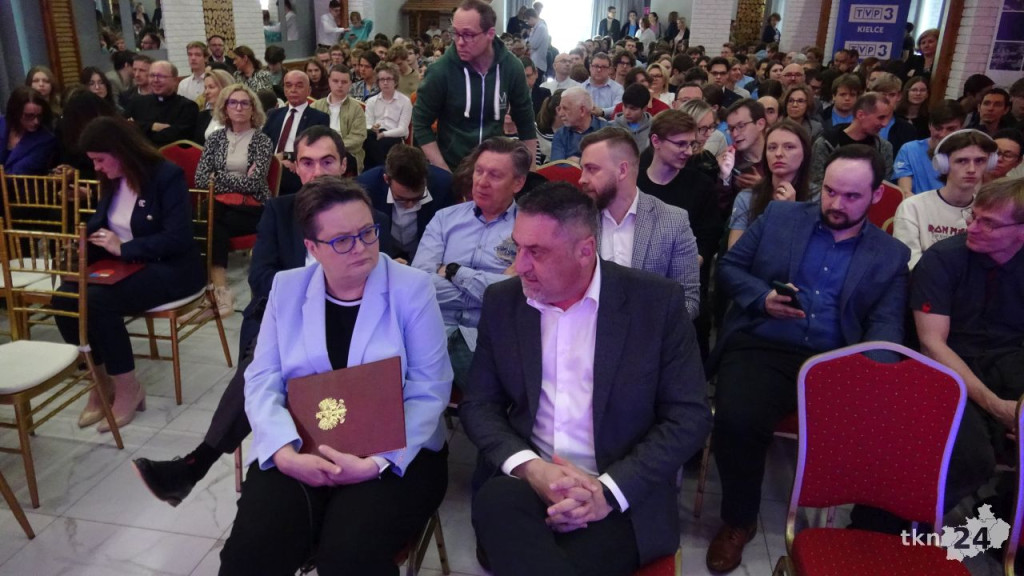 Finał matematycznej olimpiady z wizytą ministry Lubnauer w Sielpi [wideo, zdjęcia]