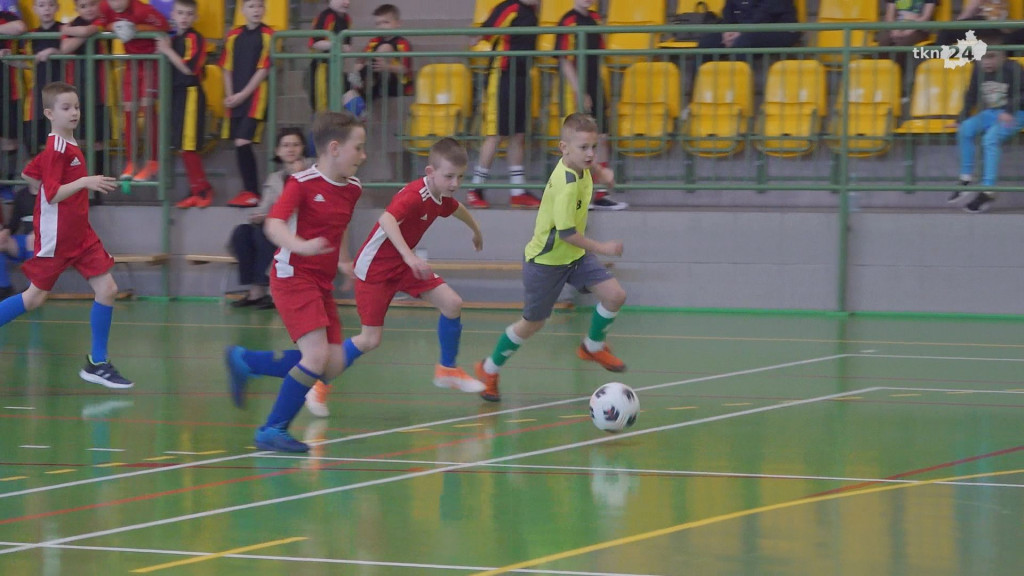 Z podwórka na stadion! O Puchar Tymbarku! [wideo, zdjęcia]