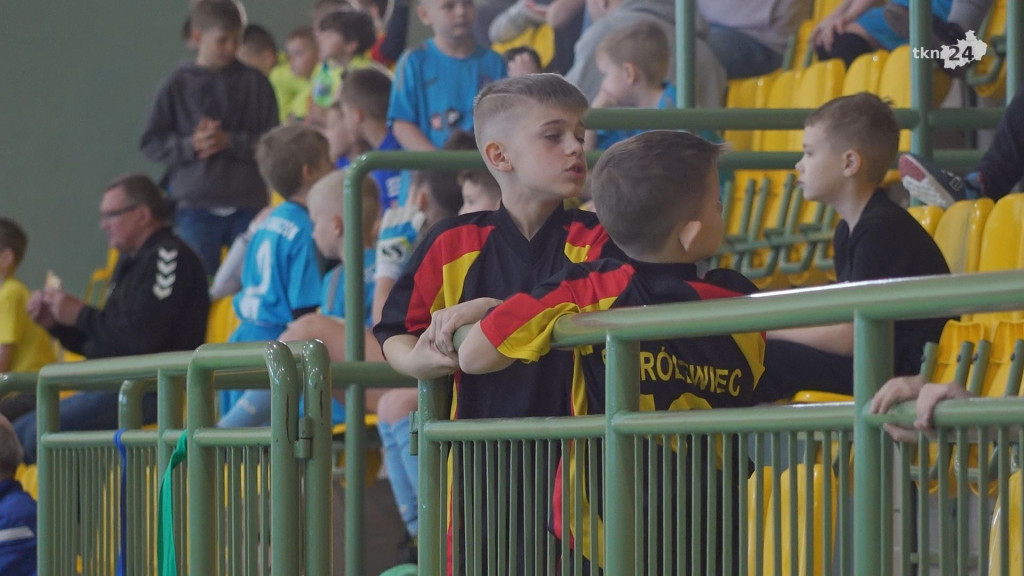 Z podwórka na stadion! O Puchar Tymbarku! [wideo, zdjęcia]