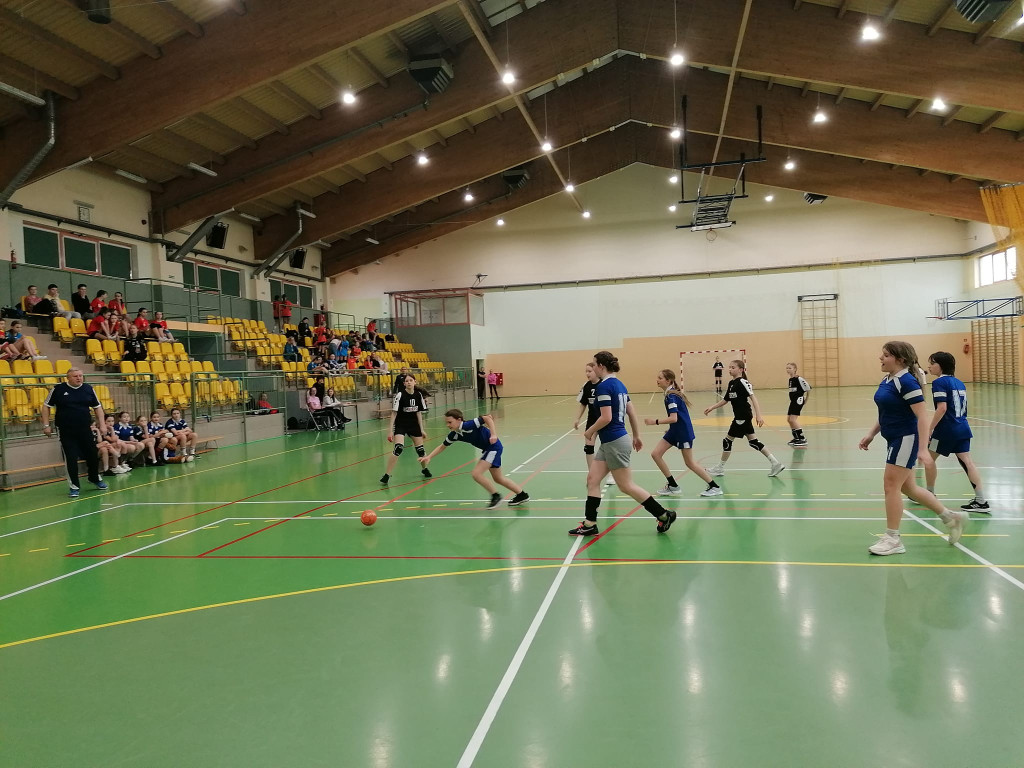 60 zawodniczek rywalizowało w Wiosennym Turnieju Olimpii Końskie [zdjęcia]