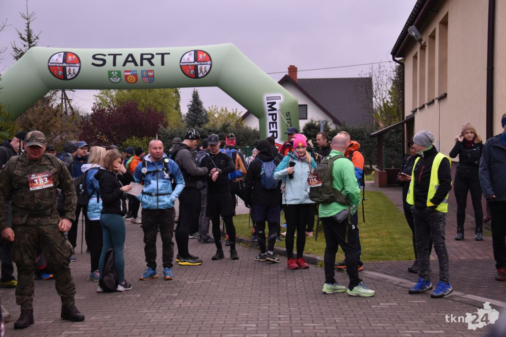 Około 200 uczestników wzięło udział w IV Piekielnym Maratonie Pieszym [wideo, zdjęcia]