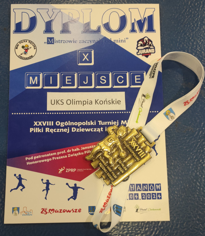 Najmłodsze zawodniczki z UKS Olimpia Końskie bez sukcesu w ogólnopolskim turnieju [zdjęcia]