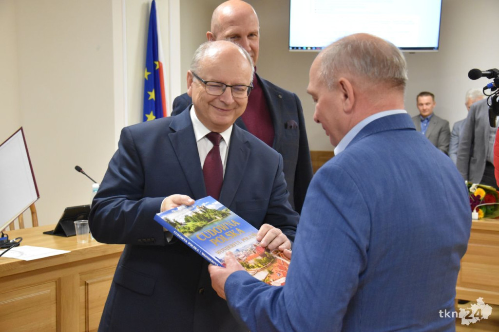 Końskie: Radni miejscy spotkali się po raz ostatni [wideo, zdjęcia]