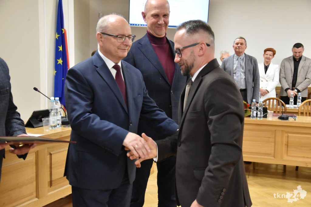 Końskie: Radni miejscy spotkali się po raz ostatni [wideo, zdjęcia]