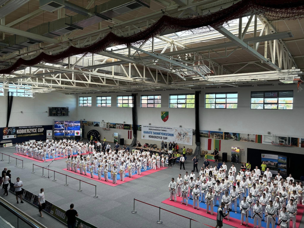 Konecki Klub Karate z workiem medali w Kobierzycach! [zdjęcia]