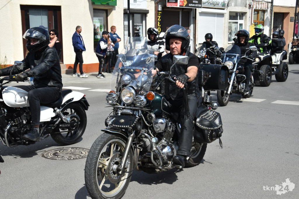 Czarna Flota rozpoczęła sezon motocyklowy w centrum Końskich [wideo, zdjęcia]