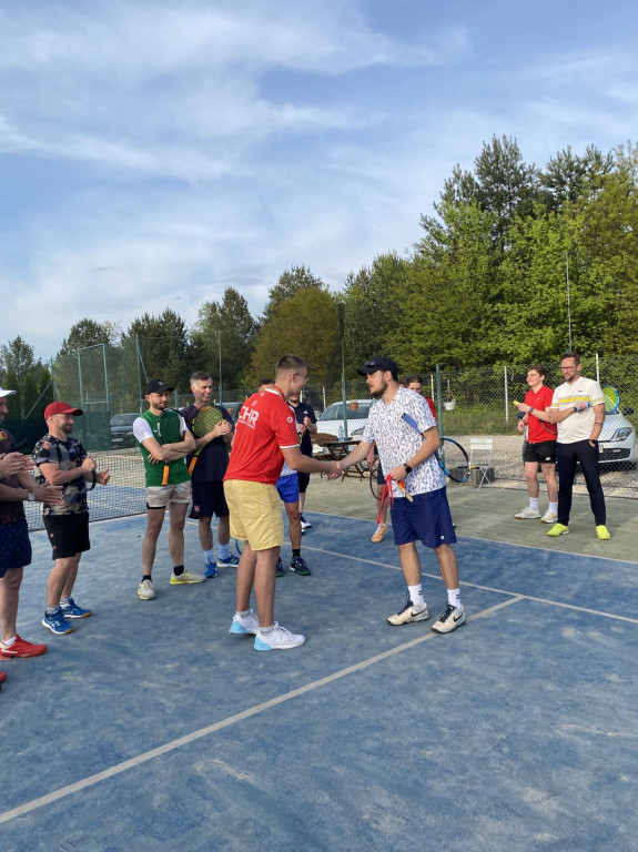 Dinozaury zmierzyły się z Młodymi Wilkami na Red Bridge Cup [zdjęcia]