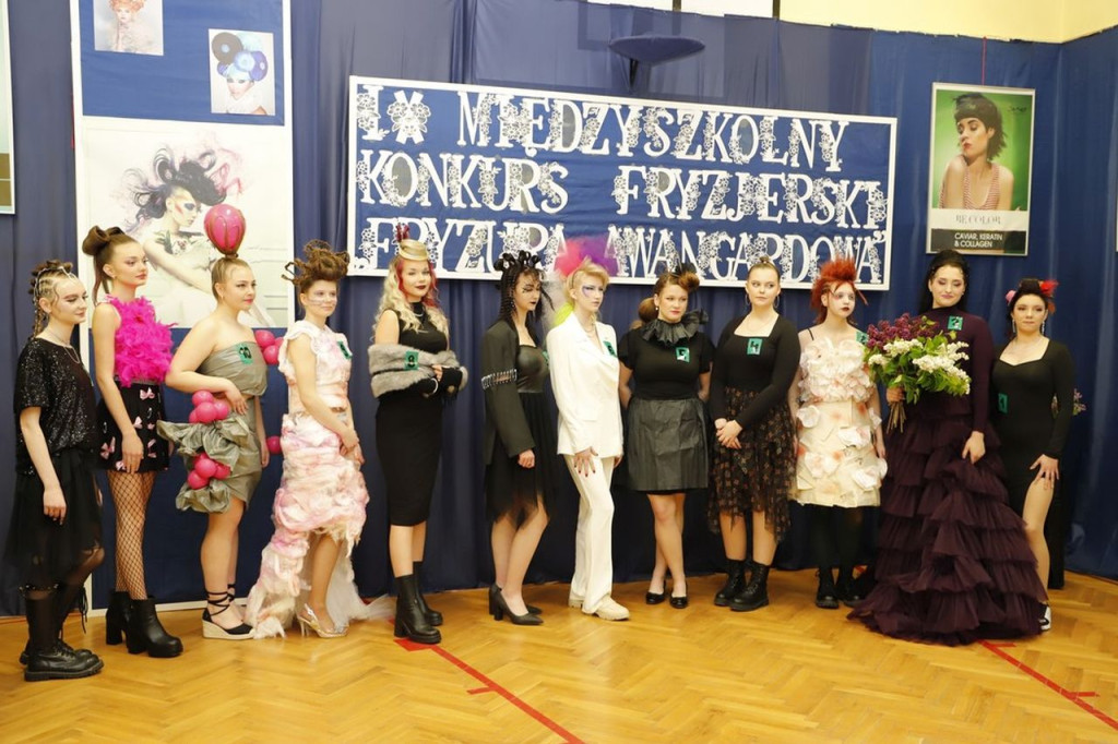 IX Międzyszkolny Konkurs Fryzjerski w awangardowym stylu [wideo, zdjęcia]