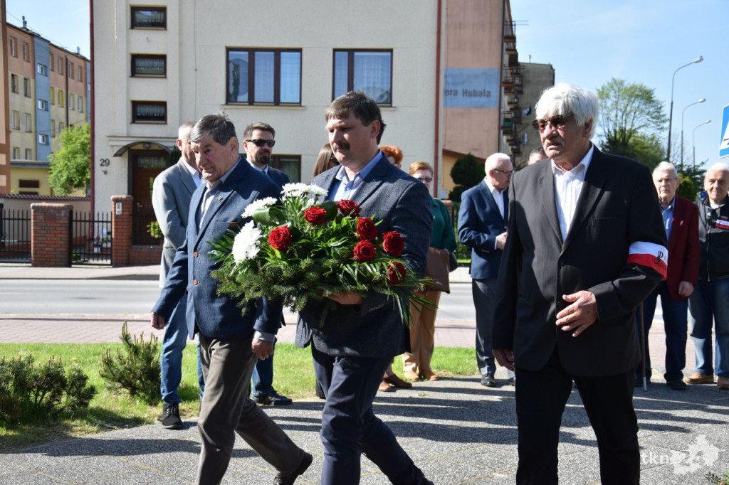 Gmina Końskie oraz ZPO Pomyków upamiętnili majora Hubala [wideo, zdjęcia]