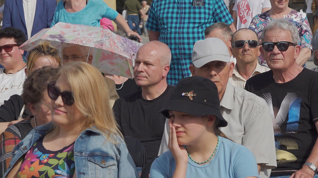 Majówkowe nastroje. Zobaczcie fragmenty koncertu Big Silesian Band i Krzysztofa Kiljańskiego w Końskich!