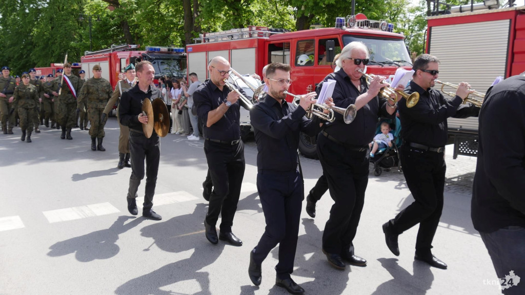 Piękna majowa uroczystość na rynku w Końskich! Relacja [wideo, foto]