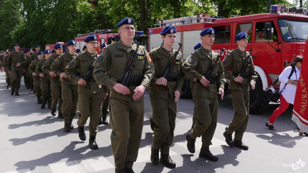 Piękna majowa uroczystość na rynku w Końskich! Relacja [wideo, foto]