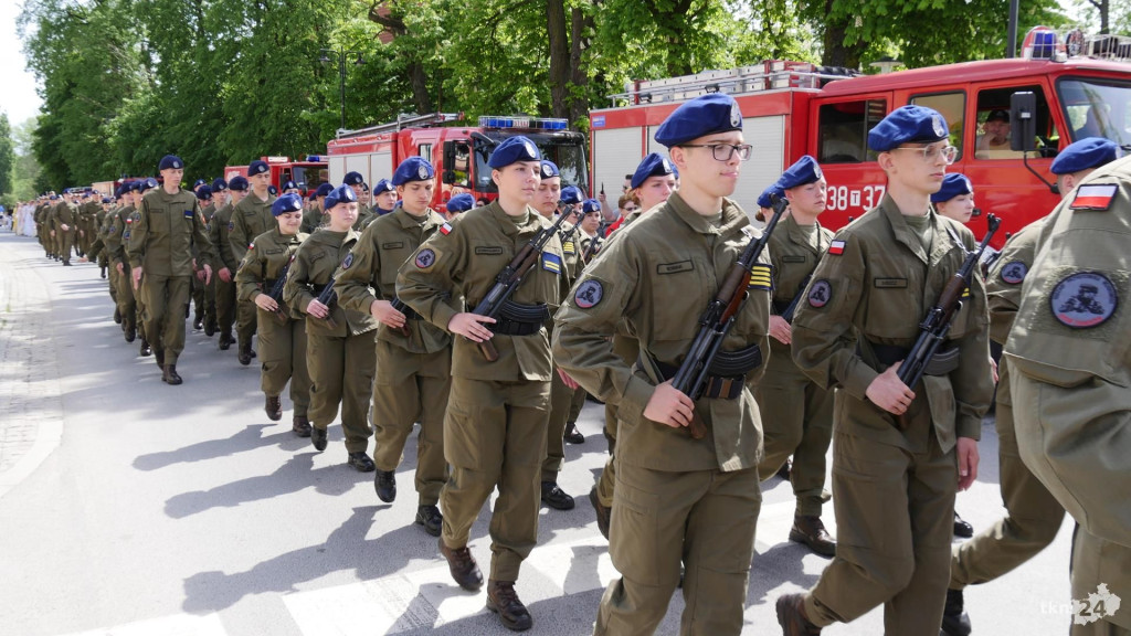 Piękna majowa uroczystość na rynku w Końskich! Relacja [wideo, foto]