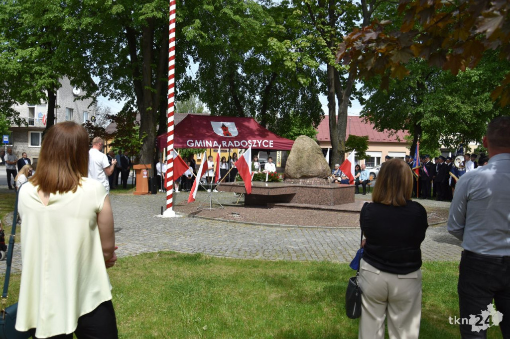 Gmina Radoszyce świętowała w 233. rocznicę Uchwalenia Konstytucji 3 Maja [wideo, zdjęcia]