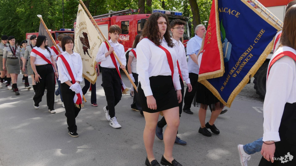 Piękna majowa uroczystość na rynku w Końskich! Relacja [wideo, foto]