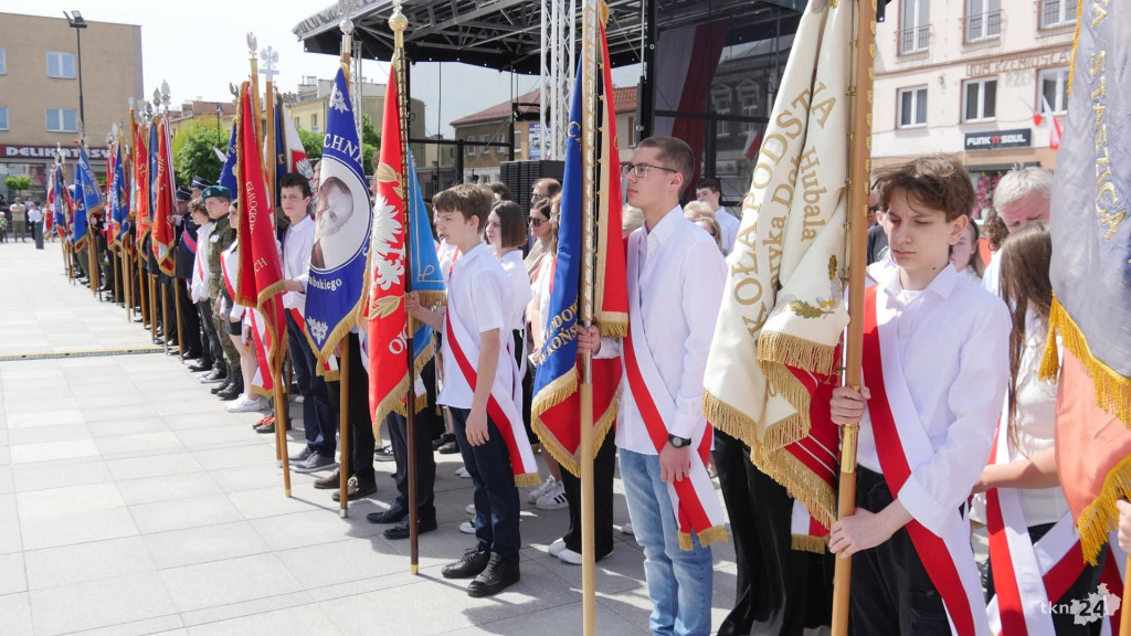 Piękna majowa uroczystość na rynku w Końskich! Relacja [wideo, foto]