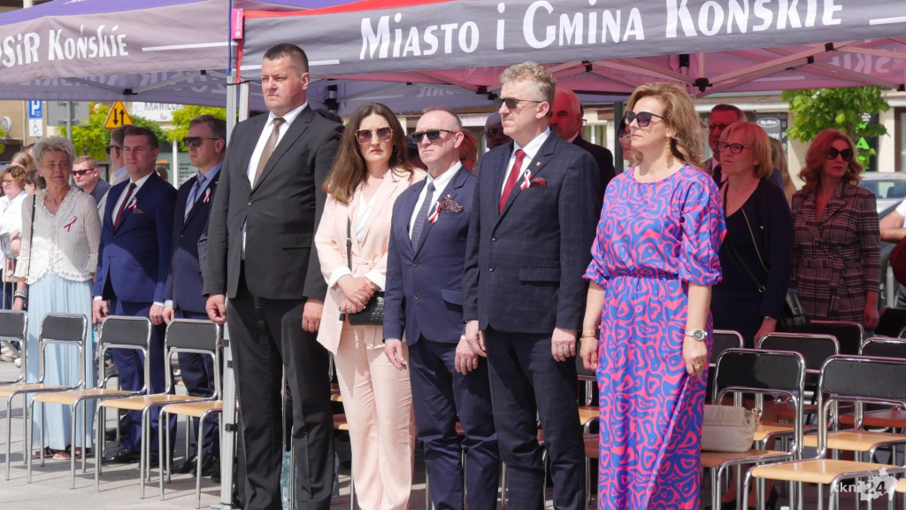 Piękna majowa uroczystość na rynku w Końskich! Relacja [wideo, foto]