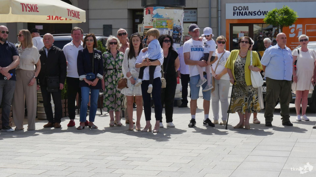Piękna majowa uroczystość na rynku w Końskich! Relacja [wideo, foto]