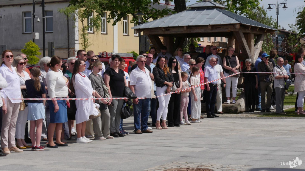 Piękna majowa uroczystość na rynku w Końskich! Relacja [wideo, foto]