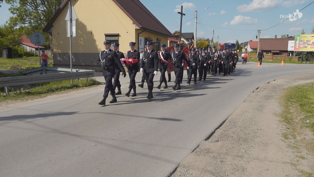 Dzień strażaka w Niekłaniu z poświęceniem nowej remizy [wideo, zdjęcia]
