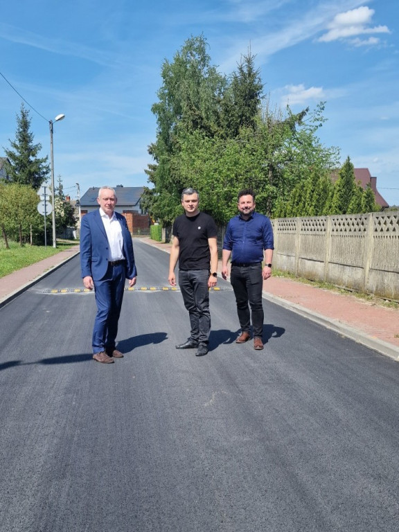 Kolejne inwestycje drogowe w gminie Gowarczów [zdjęcia]
