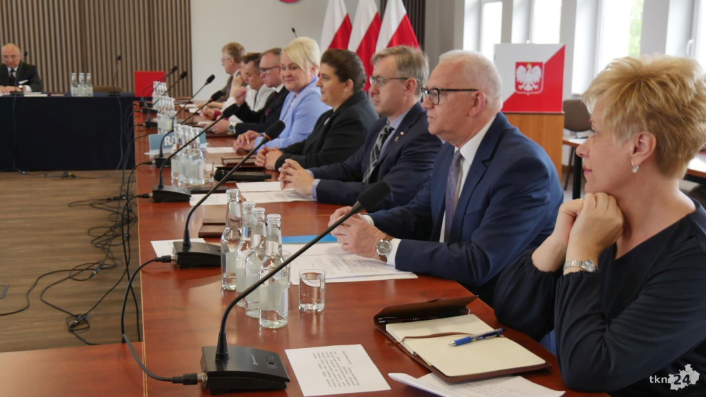 Znamy starostę, zarząd i prezydium rady w powiecie koneckim! [wideo, zdjęcia]