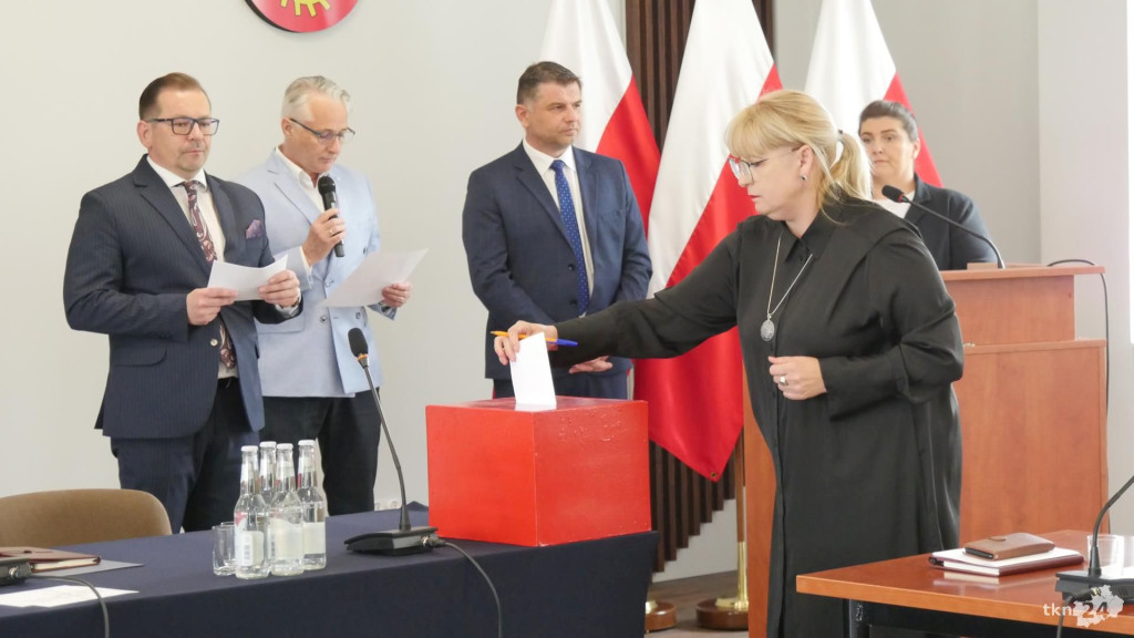 Znamy starostę, zarząd i prezydium rady w powiecie koneckim! [wideo, zdjęcia]