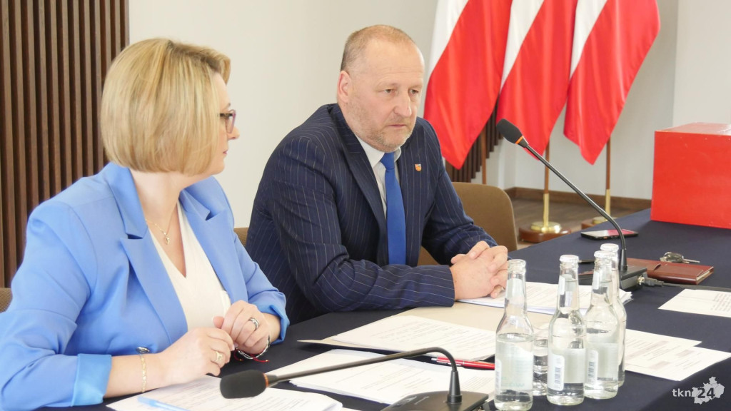Znamy starostę, zarząd i prezydium rady w powiecie koneckim! [wideo, zdjęcia]