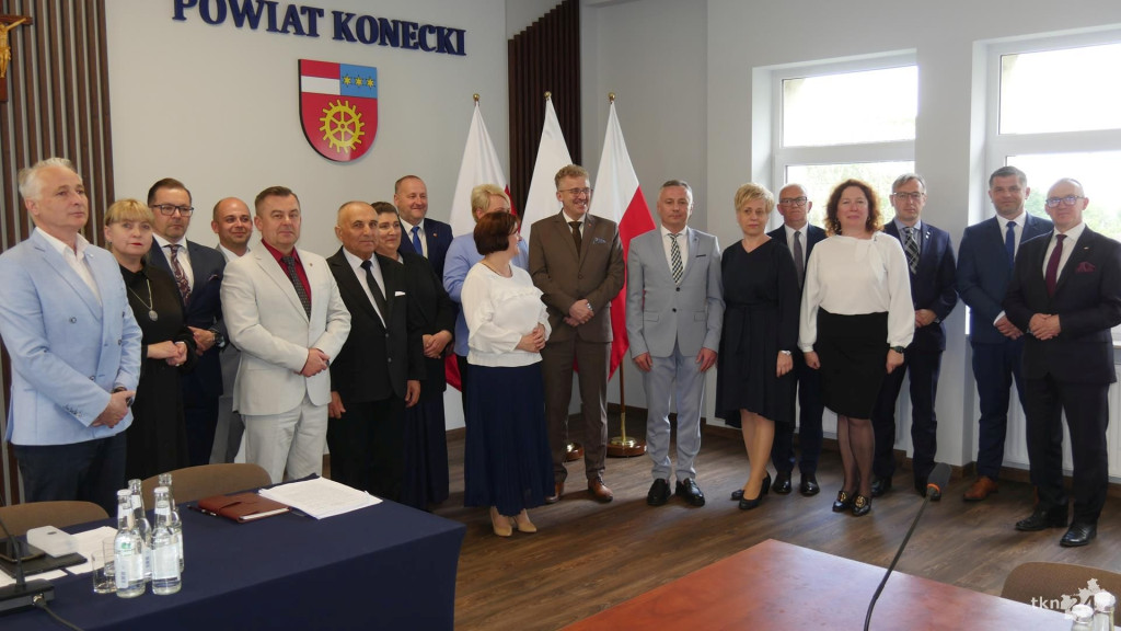 Znamy starostę, zarząd i prezydium rady w powiecie koneckim! [wideo, zdjęcia]