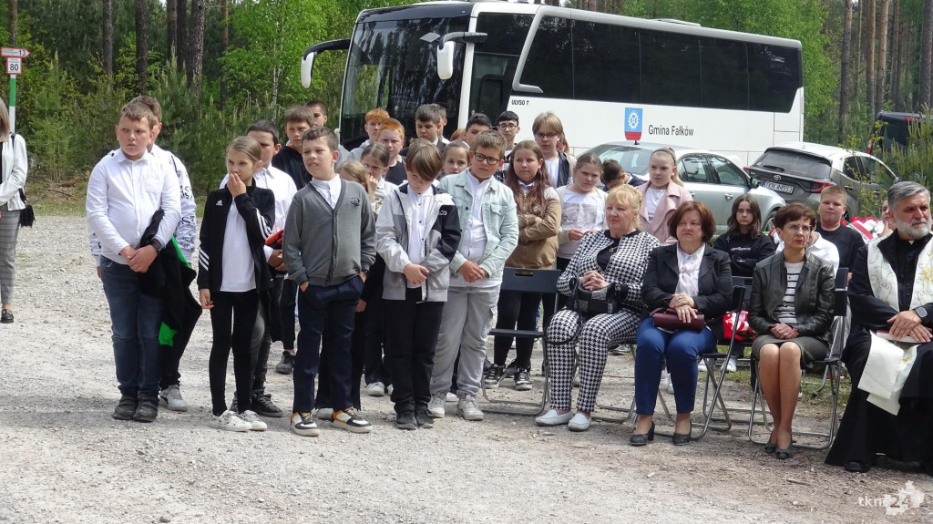 Pomogli żydowskim rodzinom, więc zginęli. Fałków pamięta o Olszewskich [wideo, zdjęcia]