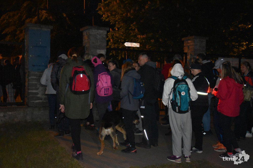 XVII Nocna Majówka wyruszyła w trasę z Końskich [wideo, zdjęcia]