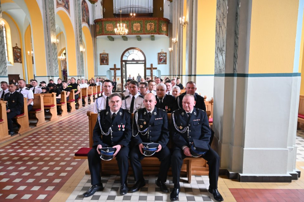 Dzień Strażaka w gminie Słupia Konecka z medalami i wyróżnieniami [zdjęcia]