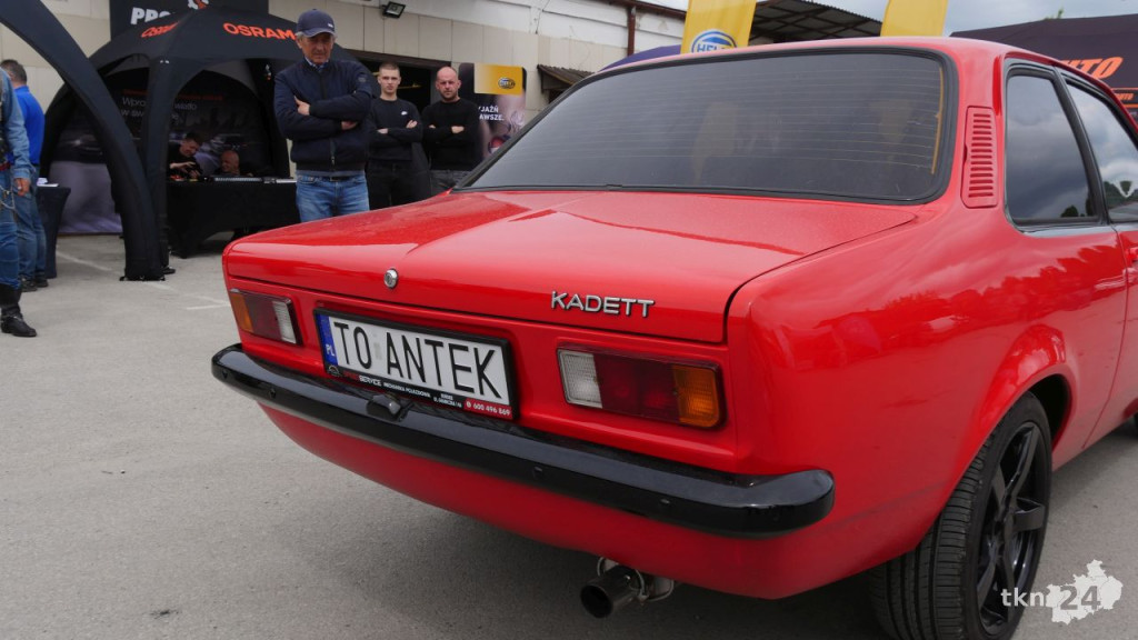 Otwarcie punktu PROFIAUTO w Końskich. Za nami motoryzacyjne targi w Końskich! [wideo, zdjęcia]