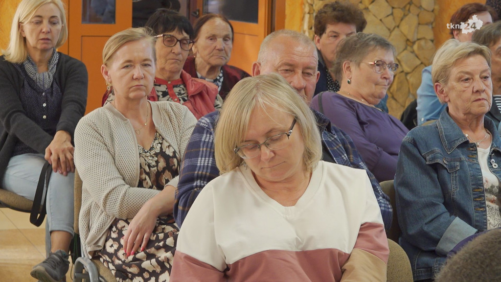 Radoszyce: Spotkanie z pisarką Izabellą Frączyk. Zobaczcie fragmenty [wideo, zdjęcia]