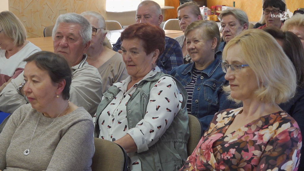 Radoszyce: Spotkanie z pisarką Izabellą Frączyk. Zobaczcie fragmenty [wideo, zdjęcia]