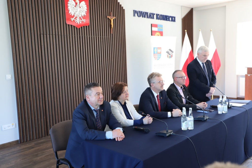 Trwa nabór do Młodzieżowego Sejmiku Województwa Świętokrzyskiego [zdjęcia]