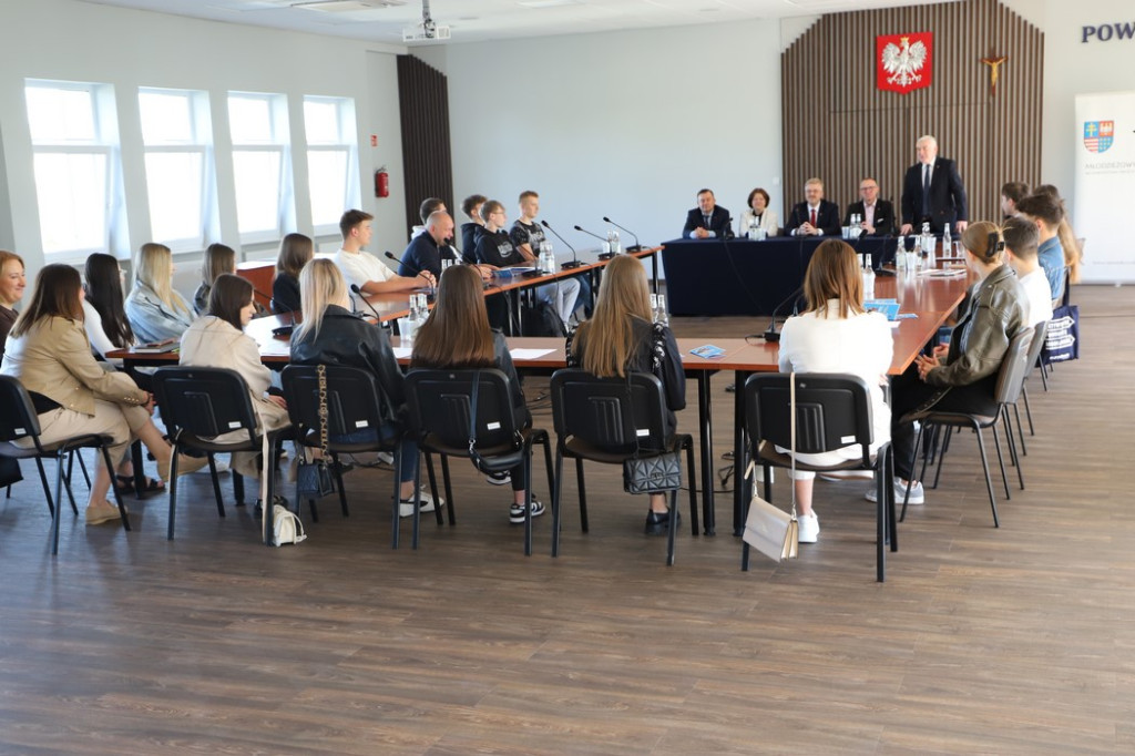 Trwa nabór do Młodzieżowego Sejmiku Województwa Świętokrzyskiego [zdjęcia]