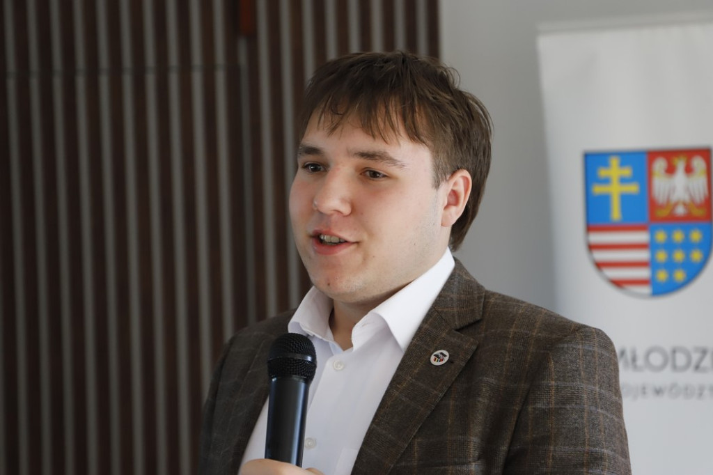 Trwa nabór do Młodzieżowego Sejmiku Województwa Świętokrzyskiego [zdjęcia]