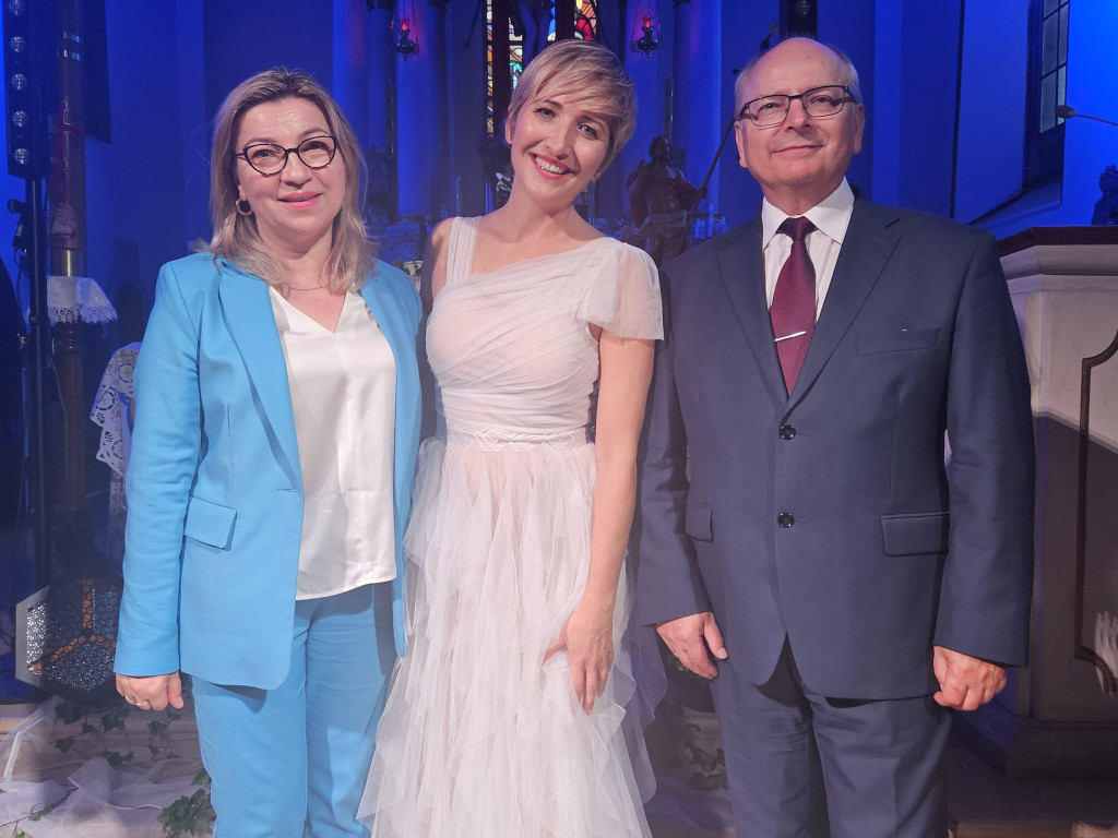 Magda Steczkowska dała koncert w parafii św. Mikołaja w Końskich [wideo, zdjęcia]
