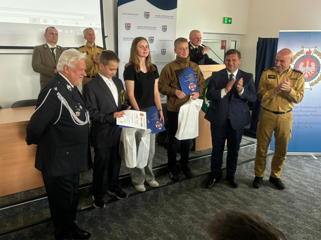 Uczeń z Rudy Malenieckiej na podium finału konkursu wiedzy pożarniczej [zdjęcia]