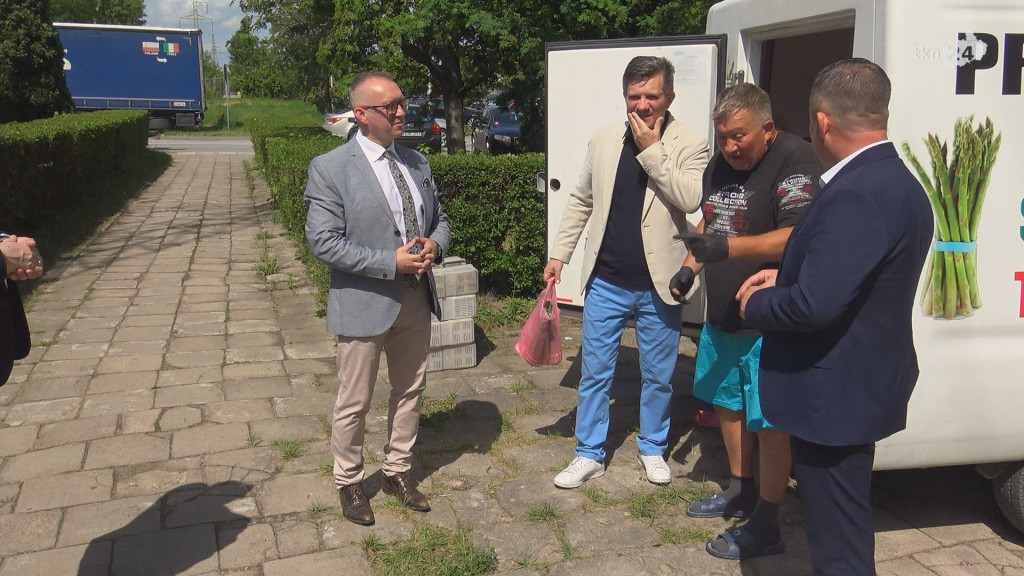 Jacek Włosowicz na kampanijnym szlaku w Końskich [wideo, zdjęcia]