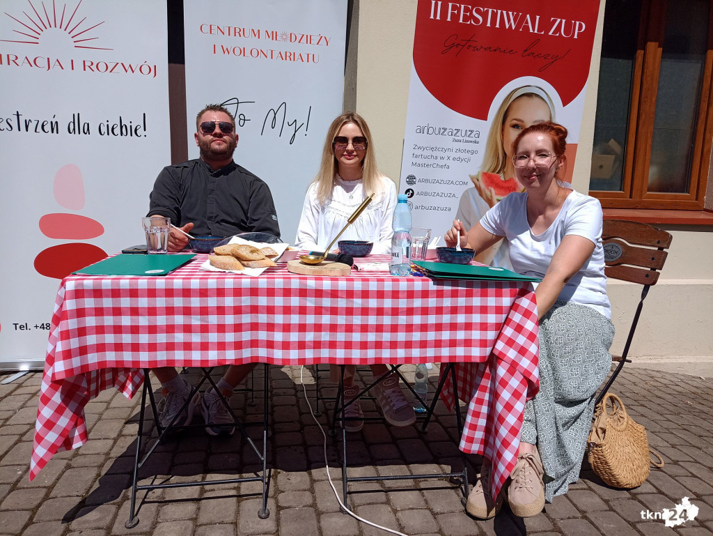 Barszcz chrzanowy najsmaczniejszy na Festiwalu Zup w Niekłaniu [wideo, zdjęcia]