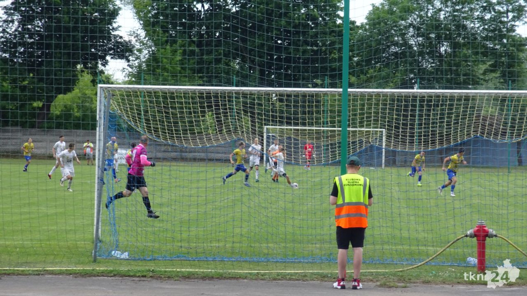 Porażka Neptuna z Alitem przy Sportowej [wideo, zdjęcia]