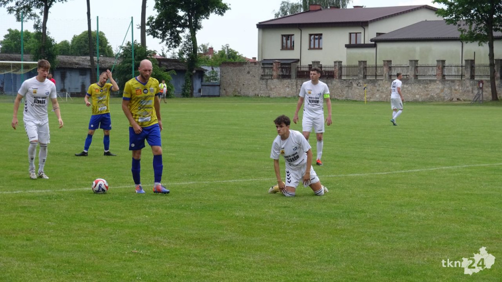 Porażka Neptuna z Alitem przy Sportowej [wideo, zdjęcia]