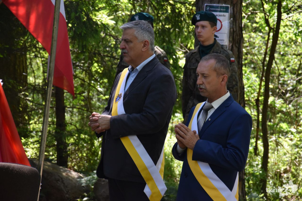 Upamiętnili pomordowanych w Piekle podczas Patriotycznej Majówki [wideo, zdjęcia]