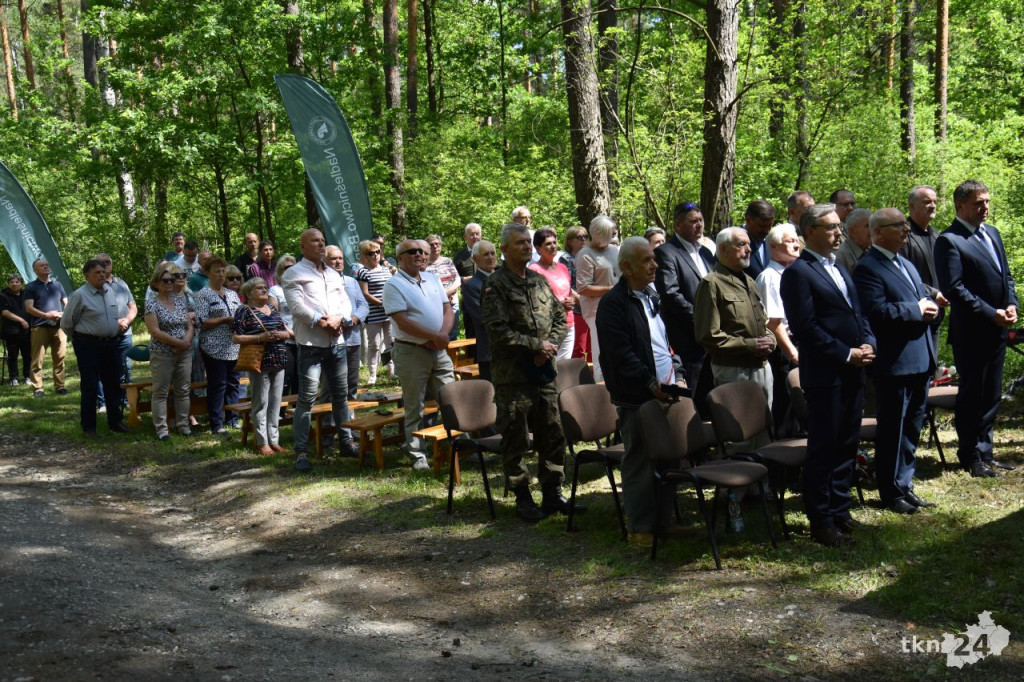 Upamiętnili pomordowanych w Piekle podczas Patriotycznej Majówki [wideo, zdjęcia]