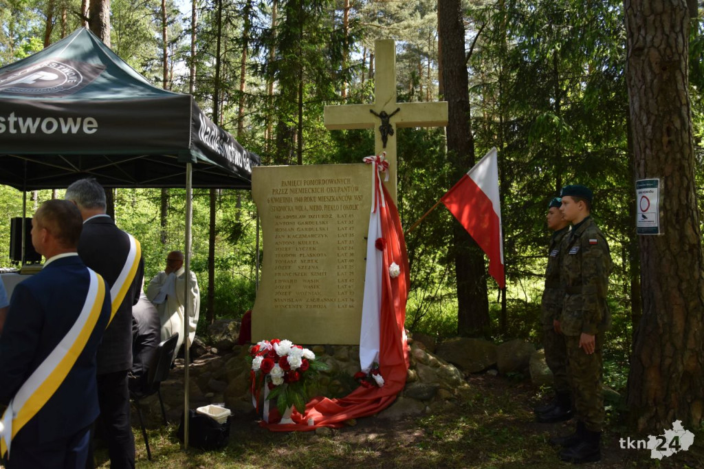 Upamiętnili pomordowanych w Piekle podczas Patriotycznej Majówki [wideo, zdjęcia]