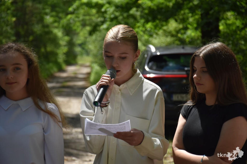 Upamiętnili pomordowanych w Piekle podczas Patriotycznej Majówki [wideo, zdjęcia]