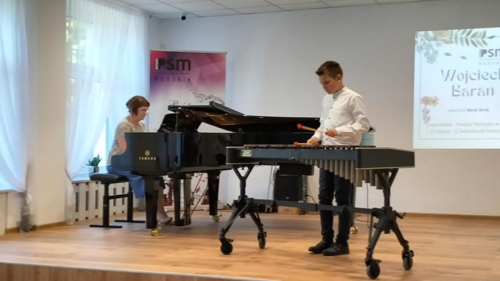 Zagrali dla mamy i taty. Piękny koncert w Szkole Muzycznej [wideo, zdjęcia]